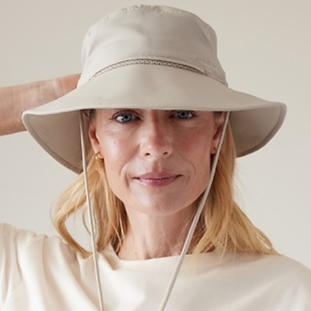 Athleta Excursion Bucket Hat